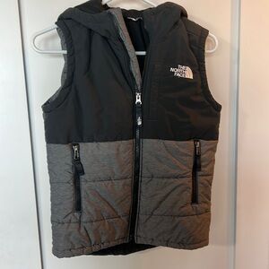 Boys North Face vest